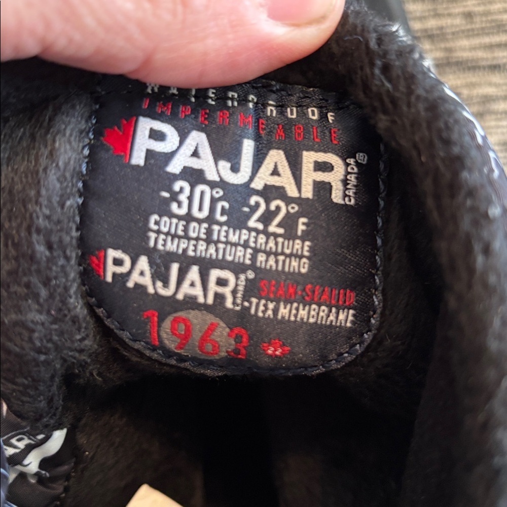 Pajar Canada Winter Boots 2.5Y -22 degree waterproof - Picture 4 of 4